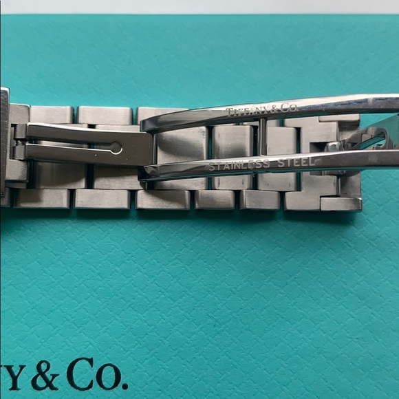 Tiffany & Co. Atlas® 2-Hand 29 mm Watch main image 12
